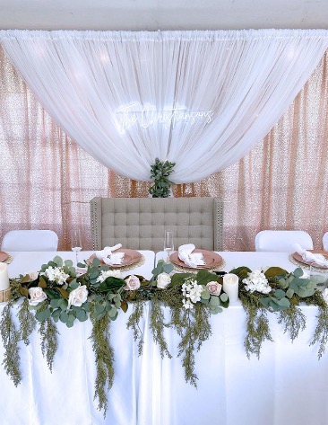 Hitch Rentals - Settees - Ivory Settee