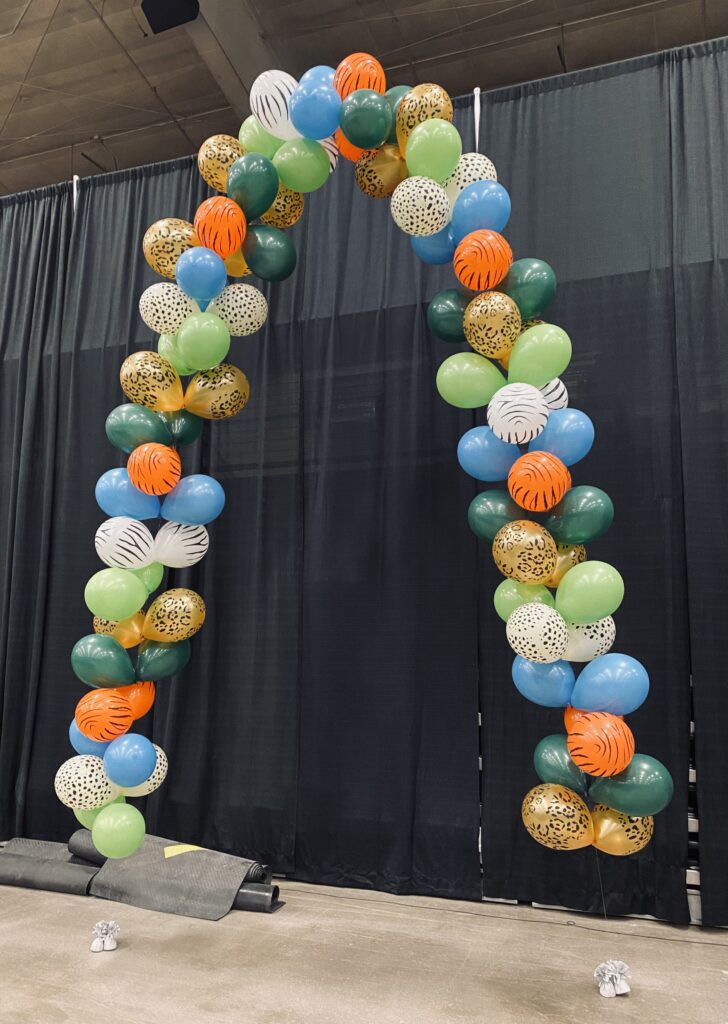 rumble in the jungle helium arch